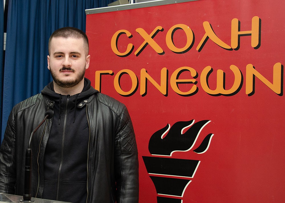Μια εξαιρετική και γεμάτη νοήματα διάλεξη έδωσε την Δευτέρα 17 Φεβρουαρίου ο γνωστός δημοσιογράφος, Νομικός και Εκδότης της παλαιότερης εφημερίδας της χώρας μας της ΕΣΤΙΑΣ (η οποία το 2026 συμπληρώνει 150 χρόνια ζωής) κ. Μανώλης Κοττάκης στην Σχολή Γονέων – Ανοικτό Πανεπιστήμιο Κατερίνης με θέμα: «Η Ευρώπη σαπίζει…». Η εκδήλωση έγινε σε Συνδιοργάνωση με το Επιμελητήριο Πιερίας.