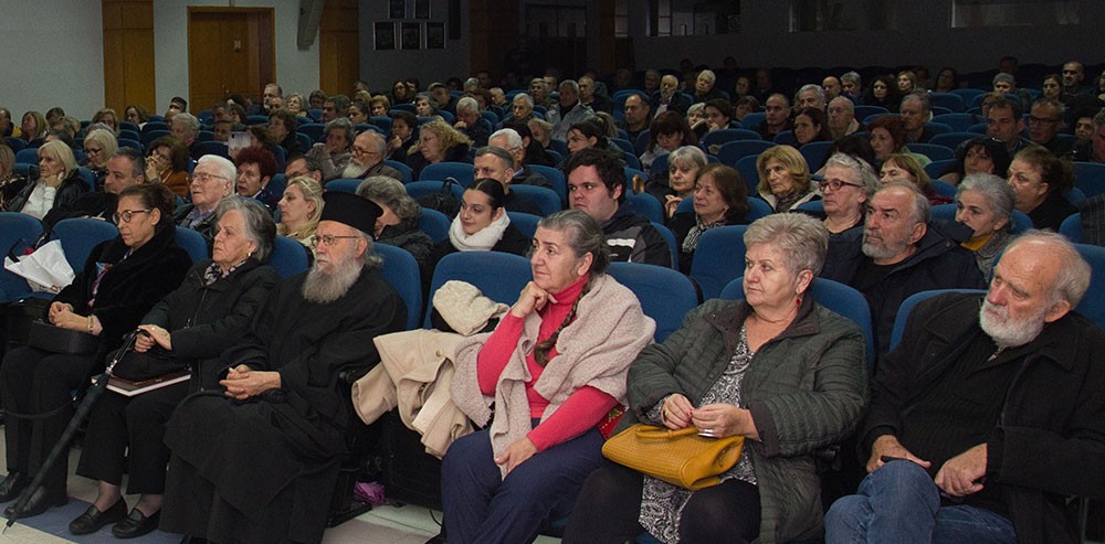 Από την συγκλονιστική κατάθεση ψυχής του π. Πέτρου Ζώη για τον γέροντα του, μακαριστό π. Εφραίμ Αριζονίτη στην Σχολή Γονέων Κατερίνης 2-12-2024