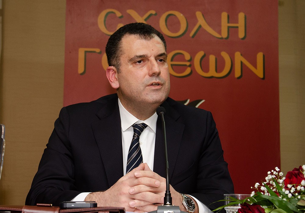 «Η διδασκαλία του μαθήματος των θρησκευτικών στην Ευρώπη» ήταν η εισήγηση του Δρ. Νομικής, Δρ. Θεολογίας, καθηγητή Εκκλησιαστικού Δικαίου Α.Π.Θ. κ. Δημήτριου Νικολακάκη την Δευτέρα 2 Μαρτίου 2026 στην Σχολή Γονέων – Ανοικτό Πανεπιστήμιο Κατερίνης. Η εκδήλωση πραγματοποιήθηκε σε Συνδιοργάνωση με το Πνευματικό Κέντρο της Ι.Μ. Κατερίνης «Ο Άγιος Φώτιος»