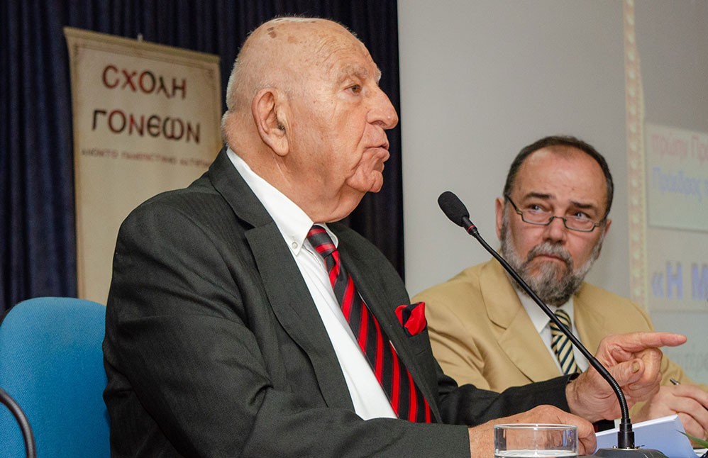 Αυλαία στις εκδηλώσεις της Σχολής Γονέων - Ανοικτό Πανεπιστήμιο Κατερίνης για την Ακαδημαϊκή χρονιά 2025-2026 με μια μοναδική ομιλία του πρώην Γερουσιαστή, πρώην Πρόεδρου της Βουλής του New Hamshire και Πρόεδρο της Ελληνοαμερικανικής Ένωσης Αθήνας κ. Κρίς Σπύρου και θέμα "Η ΜΑΚΕΔΟΝΙΑ ΜΑΣ". H εκδήλωση πραγματοποιήθηκε σε Συνδιοργάνωση με την Δευτεροβάθμια Εκπαίδευση Πιερίας 