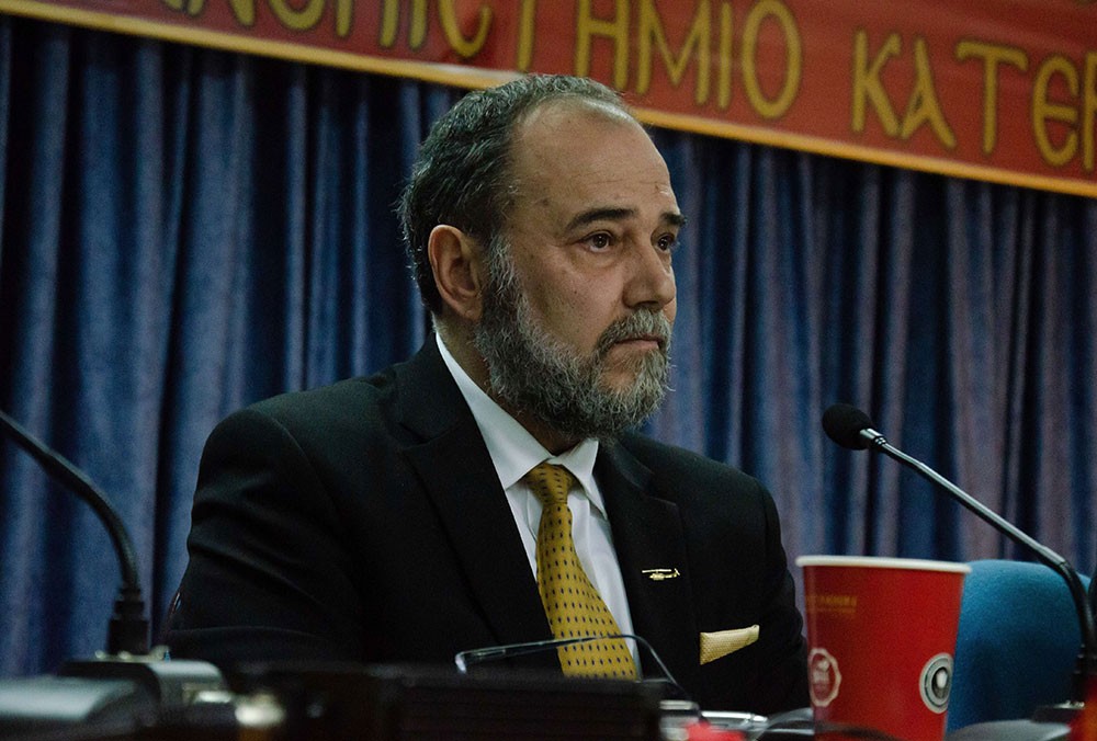 Συγκλόνισαν με τις προσωπικές τους μαρτυρίες για την Κρίση των Ιμίων ο Αντιναύαρχος Π.Ν. ε.α. Σπυρίδων Κονιδάρης και ο Υποναύαρχος Π.Ν. ε.α. Δημήτριος Τσαΐλάς την Δευτέρα 26 Ιανουαρίου 2026 στο αφιέρωμα της Σχολής Γονέων – Ανοικτό Πανεπιστήμιο Κατερίνης με αφορμή τα 30 χρόνια από την κρίση των Ιμίων η οποία κορυφώθηκε τις πρώτες πρωινές ώρες της 31ης Ιανουαρίου 1996, φέρνοντας Ελλάδα και Τουρκία στα πρόθυρα ένοπλης αντιπαράθεσης.  