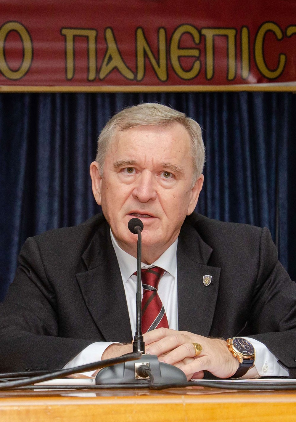 Συγκλόνισαν με τις προσωπικές τους μαρτυρίες για την Κρίση των Ιμίων ο Αντιναύαρχος Π.Ν. ε.α. Σπυρίδων Κονιδάρης και ο Υποναύαρχος Π.Ν. ε.α. Δημήτριος Τσαΐλάς την Δευτέρα 26 Ιανουαρίου 2026 στο αφιέρωμα της Σχολής Γονέων – Ανοικτό Πανεπιστήμιο Κατερίνης με αφορμή τα 30 χρόνια από την κρίση των Ιμίων η οποία κορυφώθηκε τις πρώτες πρωινές ώρες της 31ης Ιανουαρίου 1996, φέρνοντας Ελλάδα και Τουρκία στα πρόθυρα ένοπλης αντιπαράθεσης.  