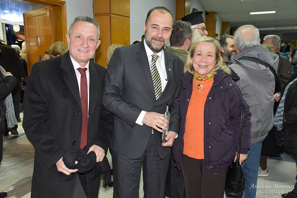 Στην πρώτη, μετά τις διακοπές των Χριστουγέννων και του νέου έτους διάλεξη - ομιλία της Σχολής Γονέων – Ανοιχτού Πανεπιστημίου Κατερίνης στο γνωστό χώρο του Πνευματικού Κέντρου Κατερίνης, τη Δευτέρα 20 Ιανουαρίου 2020 καλεσμένος ομιλητής ήταν ο Πρωτοπρεσβύτερος Χαράλαμπος Παπαδόπουλος (Λίβυος) της Ενορίας Αγίας Ειρήνης Πύργου Μονοφατσίου Ηρακλείου Κρήτης, που ανέπτυξε το πολύ ενδιαφέρον θέμα: «Ο πόνος είναι μέρος της εξέλιξής μας».
