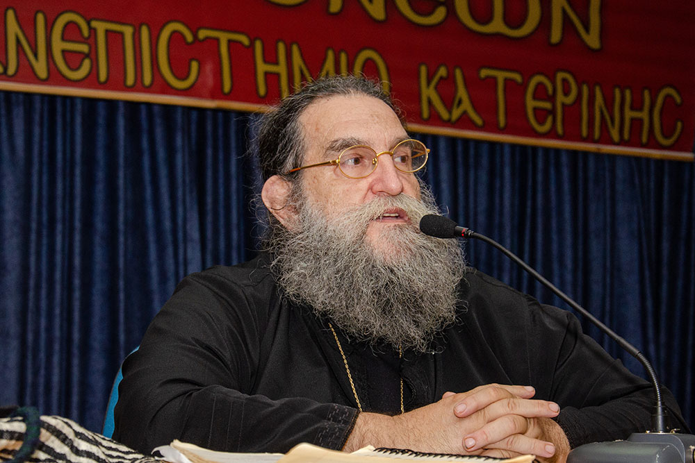 Η τελευταία εκδήλωση του 2023 της Σχολής Γονέων – Ανοικτό Πανεπιστήμιο Κατερίνης ολοκληρώθηκε με επιτυχία την Δευτέρα 19-12-2023 με επίσημο καλεσμένο ομιλητή τον Ιατρό και Ιεραπόστολο π. Ευάγγελο Παπανικολάου. Ο τίτλος της εκδήλωσης ήταν: «Το Άγιον Όρος όπως το γνώρισα». Η εκδήλωση έγινε σε Συνδιοργάνωση με το με την Ένωση Θεολόγων Πιερίας.