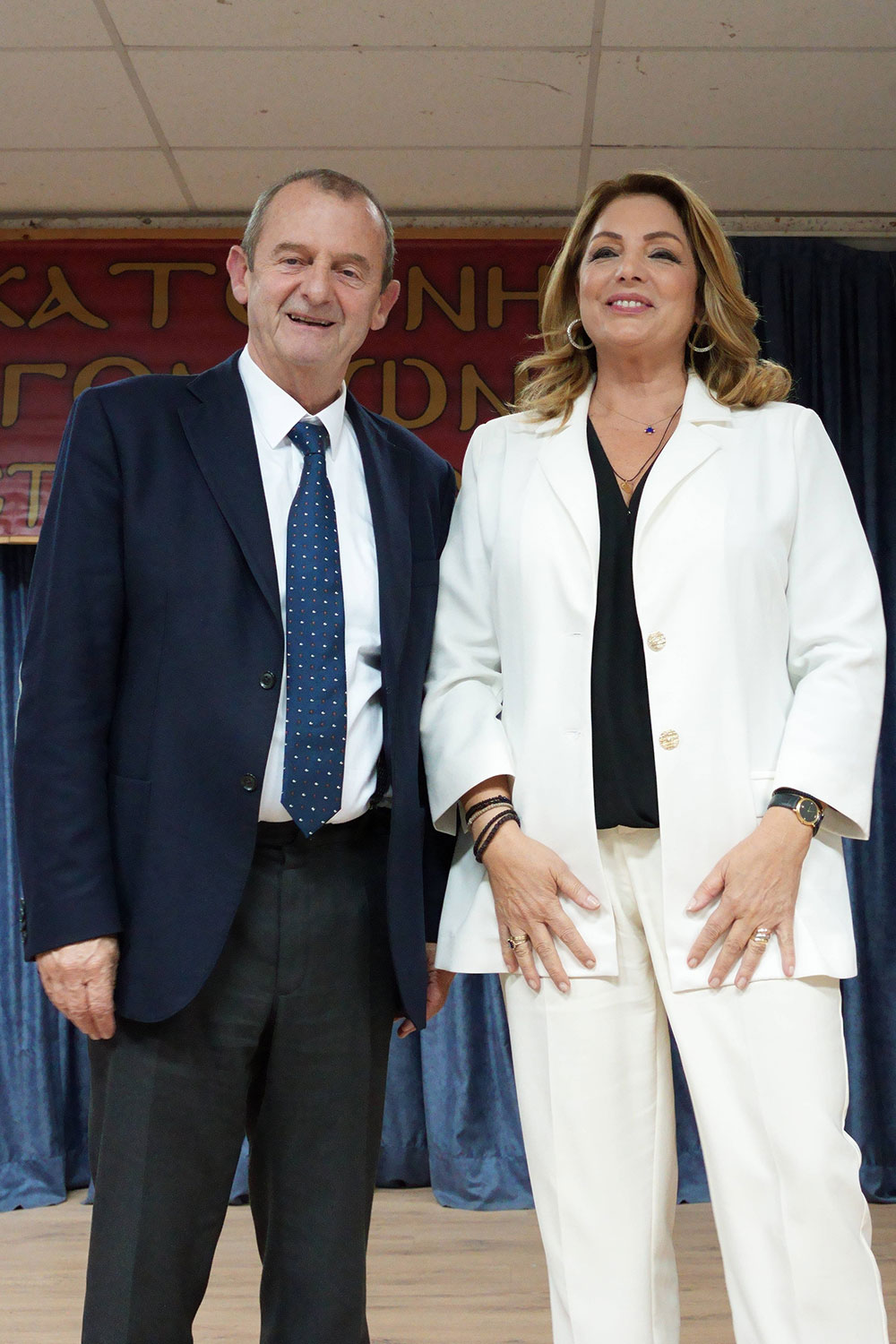 Με μεγάλη επιτυχία ολοκληρώθηκε την Δευτέρα 20-11-2023 στη Σχολή Γονέων – Ανοικτό Πανεπιστήμιο Κατερίνης στο Συνεδριακό Κέντρο Κατερίνης με επίσημη καλεσμένη την Πρόεδρο του Ε.Ο.Τ. κ. Άντζελα Γκερέκου. Το θέμα της εκδήλωσης ήταν: «Αειφόρος Τουριστική Ανάπτυξη». Η εκδήλωση έγινε σε Συνδιοργάνωση με το με τα ΑΙΚΑΤΕΡΙΝΕΙΑ του Δήμου Κατερίνης, με το Επιμελητήριο Πιερίας, την Ένωση Ξενοδόχων Πιερίας και τα Mediterranean Ηotels Β. Λάμπρου Α.Ε. Την έναρξη της εκδήλωσης ξεκίνησε η Χορωδία της Εστίας Πιερίδων Μουσών υπό την διεύθυνση του μαέστρου κ. Ευθύμη Μαυρίδη.
