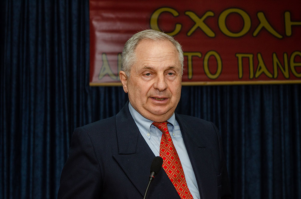 Την προτελευταία εκδήλωση ολοκλήρωσε με επιτυχία την Δευτέρα 26-02-2024 η Σχολή Γονέων – Ανοικτό Πανεπιστήμιο Κατερίνης στο Συνεδριακό Κέντρο Κατερίνης με καλεσμένο ομιλητή τον Υποναύαρχο ε.α. και ωκεανογράφο - μετεωρολόγο κ. Συμεών Κωνσταντινίδη. Το θέμα που αναπτύχθηκε ήταν: «Η Τούρκικη βάση στην Ανταρκτική». Η εκδήλωση έγινε σε Συνδιοργάνωση με το με τον Ελληνικό Σύνδεσμο Ναυτικής Αεροπορίας.