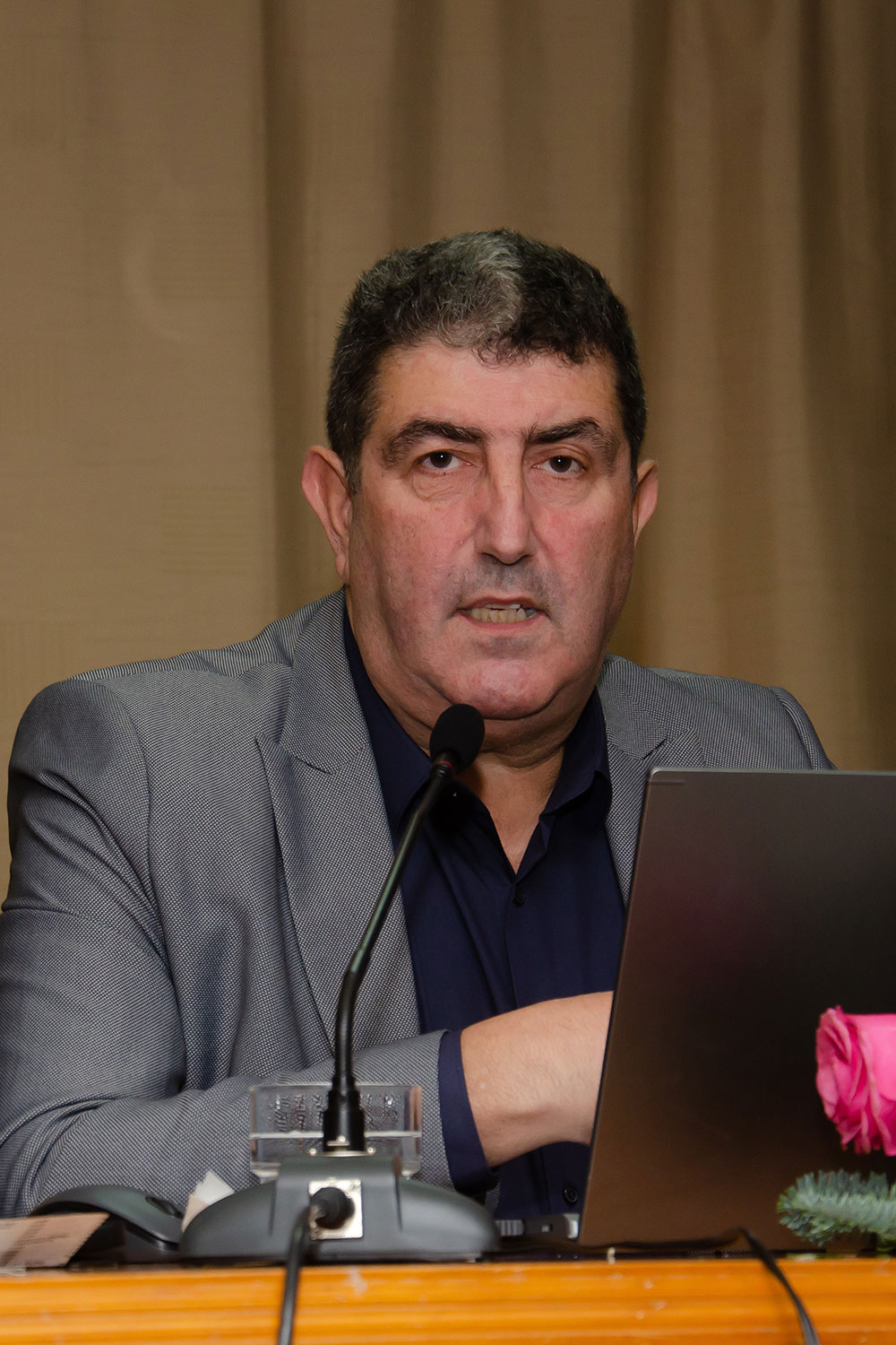 Το θέμα της εξαιρετικής &nbsp;ομιλίας την Δευτέρα 1-12-2025 του κ. Παπαπροδρόμου ήταν: «Η οικονομική διάσταση του κυβερνοεγκλήματος». &nbsp;Θέμα τεράστιο και με πολλές διαστάσεις πέραν της οικονομικής. Η εκδήλωση έγινε σε Συνδιοργάνωση με την Διεύθυνση Αστυνομίας Πιερίας.