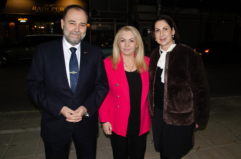 «H Οικουμενική Ακτινοβολία του Αγίου Όρους» ήταν το θέμα της εισήγησης του Πολιτικού Διοικητού του Αγίου Όρους, Επίτιμου Α.Γ.Ε.Σ. και πρώην Υπουργού Εθνικής Άμυνας κ. Αλκιβιάδη Στεφανή την Δευτέρα 2 Φεβρουαρίου 2026 στην Σχολή Γονέων – Ανοικτό Πανεπιστήμιο Κατερίνης. Η εκδήλωση έγινε σε Συνδιοργάνωση με το Κοινωφελές Ίδρυμα Αθανασίου & Μαρίνας Μαρτίνου.