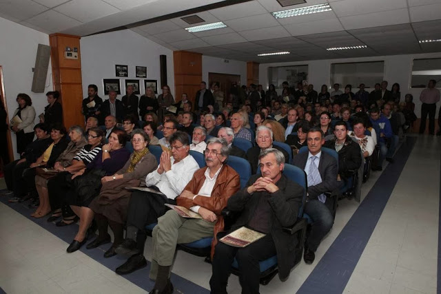 Ακολούθησε η ομιλία του Σεβασμιωτάτου κ.κ. Σεραφείμ με θέμα "Τεκτονισμός-Μασονία. Η αποκρυφιστική και παγανιστική λατρεία του Εωσφόρου" . Χωρίς να αναφέρεται σε πρόσωπα ο ομιλητής, διότι είναι εικόνες Θεού, καταθέτει και καταγγέλλει το σύστημα χωρίς μισαλλοδοξία και εχθρικό λόγο.