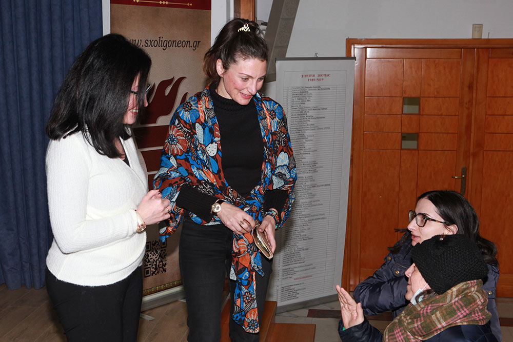 Τη Δευτέρα 06/02/2023, η Σχολή Γονέων - Ανοικτό Πανεπιστήμιο Κατερίνης, είχε τη χαρά και την τιμή να φιλοξενήσει τρεις αξιόλογους ομιλητές. Τον Αρχιπλοίαρχο ε. α. Αντιπρόεδρο του ΕΛ. Ι. Ν. ΙΣ κ. Λεωνίδα Τσιαντούλα, την Συγγραφέα - Ερευνήτρια Ναυτικής Ιστορίας κ. Κρίστυ Εμίλιο Ιωαννίδου και τον Συγγραφέα - Ιστορικό Ερευνητή κ. Δημήτρη Γκαλών. Το ειδικό θέμα της εκδήλωσης ήταν το: "Τα Ελληνικά υποβρύχια στον Β’ Παγκόσμιο Πόλεμο". Η Εκδήλωση έγινε σε Συνδιοργάνωση με το Ελληνικό Ινστιτούτο Ναυτικής Ιστορίας (ΕΛ.Ι.Ν.ΙΣ) και του Ναυτικού Μουσείου Λιτοχώρου.