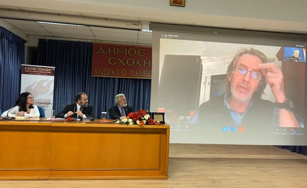Τη Δευτέρα 06/02/2023, η Σχολή Γονέων - Ανοικτό Πανεπιστήμιο Κατερίνης, είχε τη χαρά και την τιμή να φιλοξενήσει τρεις αξιόλογους ομιλητές. Τον Αρχιπλοίαρχο ε. α. Αντιπρόεδρο του ΕΛ. Ι. Ν. ΙΣ κ. Λεωνίδα Τσιαντούλα, την Συγγραφέα - Ερευνήτρια Ναυτικής Ιστορίας κ. Κρίστυ Εμίλιο Ιωαννίδου και τον Συγγραφέα - Ιστορικό Ερευνητή κ. Δημήτρη Γκαλών. Το ειδικό θέμα της εκδήλωσης ήταν το: "Τα Ελληνικά υποβρύχια στον Β’ Παγκόσμιο Πόλεμο". Η Εκδήλωση έγινε σε Συνδιοργάνωση με το Ελληνικό Ινστιτούτο Ναυτικής Ιστορίας (ΕΛ.Ι.Ν.ΙΣ) και του Ναυτικού Μουσείου Λιτοχώρου.
